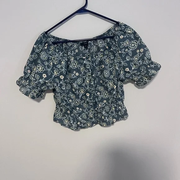 Re-Imagined by J.Crew Floral Off Shoulder Crop Top Women’s M Sustainable - Picture 2 of 10